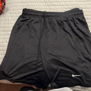 Xl Nike shorts